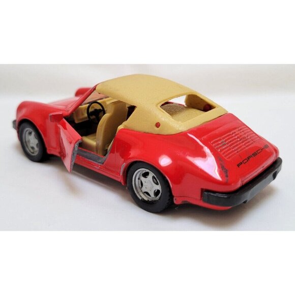 Maisto Porsche 911SC Red and Tan 1/36 Scale - READ - Picture 2 of 9